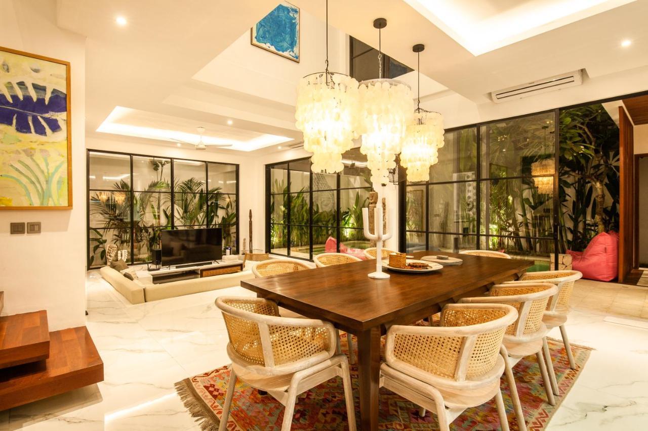 Luxury Villa Devina I Seminyak I Yoga & Gym Екстериор снимка