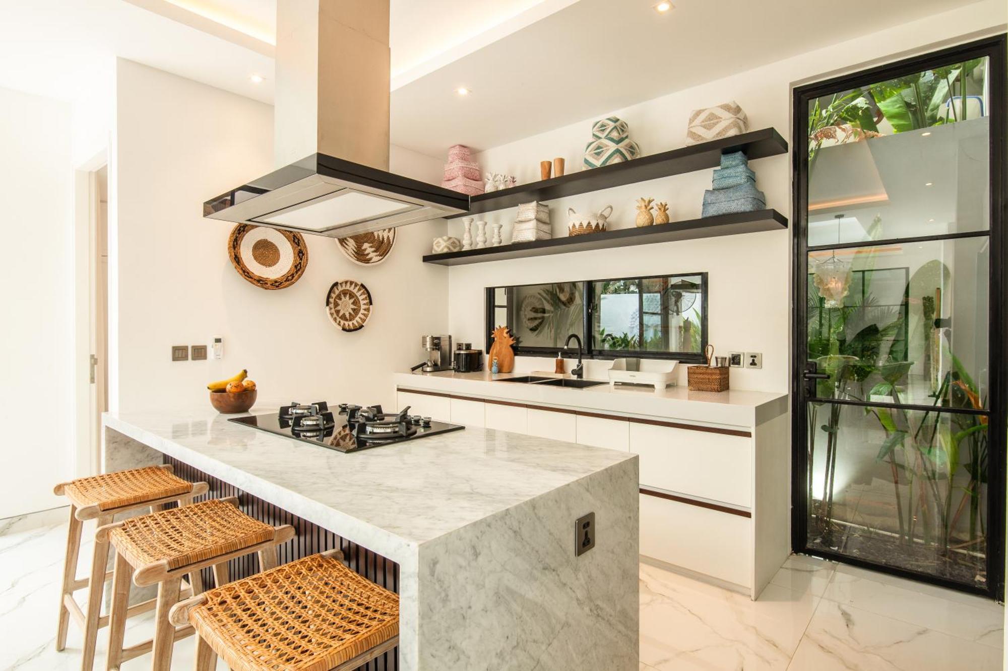 Luxury Villa Devina I Seminyak I Yoga & Gym Екстериор снимка