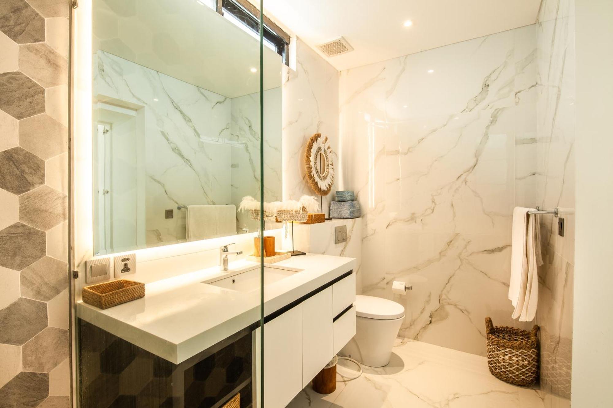 Luxury Villa Devina I Seminyak I Yoga & Gym Екстериор снимка