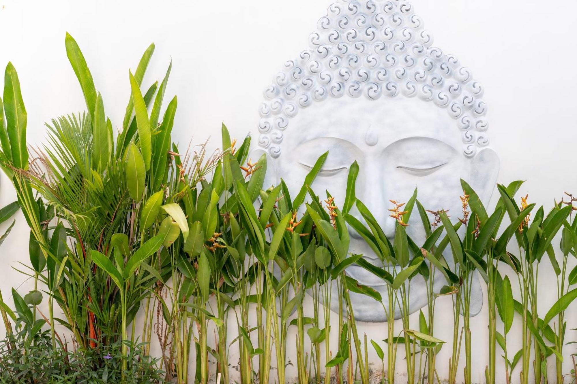 Luxury Villa Devina I Seminyak I Yoga & Gym Екстериор снимка